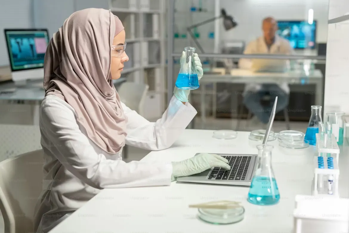 Top science revision strategies for Cambridge and Pearson Edexcel
